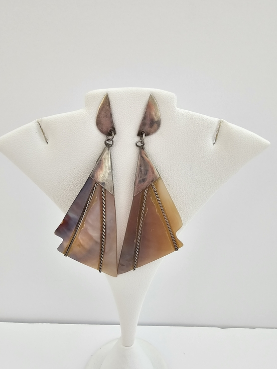 Vintage Jewelry - Vintage Southwestern Mother of Pearl Statement Earrings - Carved Geometric MOP